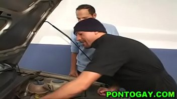 Videos de sexi com mecânico comendo o cu do cliente