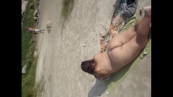 Mulher safada na praia