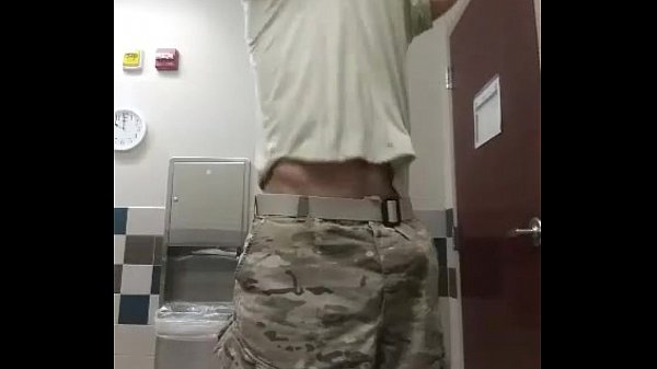 X videos gay soldado