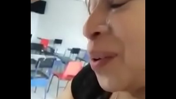 Profesora  fandopono