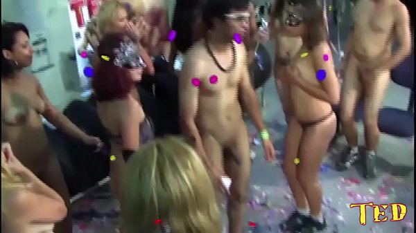 Sexo explicito nos bailes de carnaval