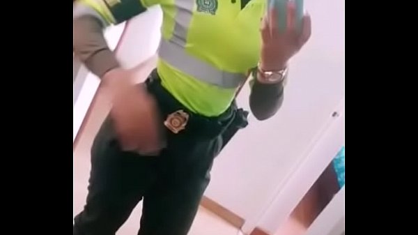 Porno com policial feminina