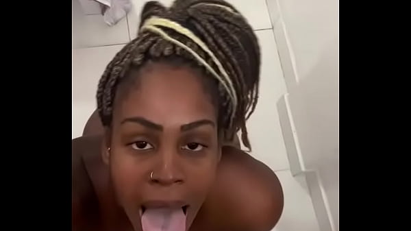 Sexo Oral na mulher negra