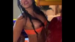 Tati zaqui paga peitinho Xvideos Xxx Filmes Porno 