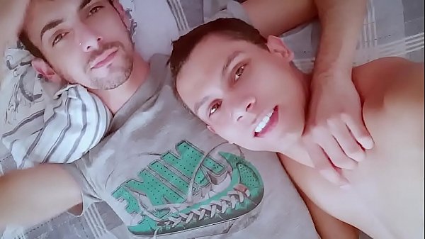Xvideos porno gay brasileiro