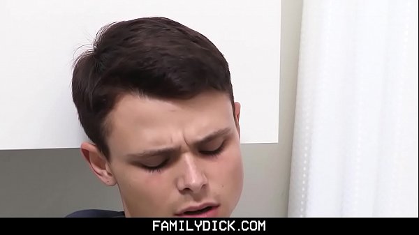 Https:  txxx.com videos 13828552 austin fucks tiny twink roughly and aggressively ?kt_lang=pt