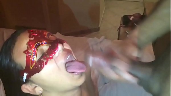 Videos de sexo boquetes engolindo porra