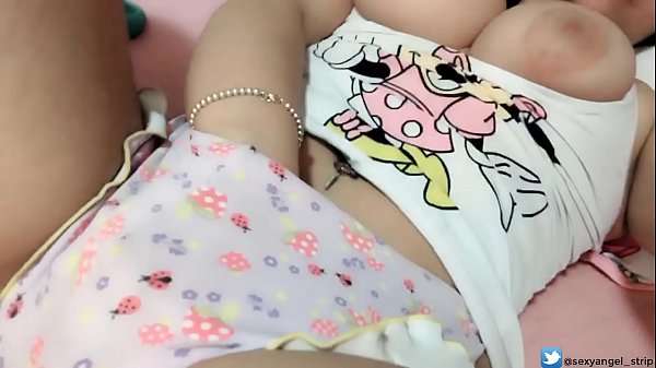 Xvideo mulheres se masturbando e gozando na calcinha