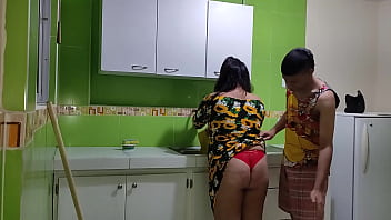 Com Madrasta com tesão gosta de tudo   Carmen Valentina    Xvideos