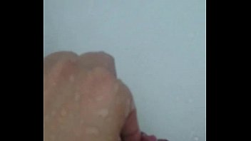 Mulher batendo siririca com dildo filmador por dentro