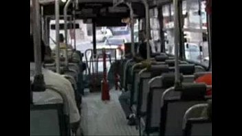 Asiatica sendo fodida no ônibus