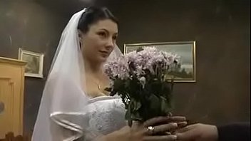 Fodendo enteada no dia do casamento dela