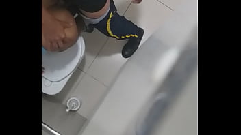 Sexo banheiro de escola Ribeirão das Neves