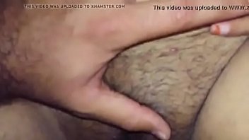 Vídeo homem hupando o periquitos das mulheres