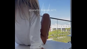 Vanessa peladas