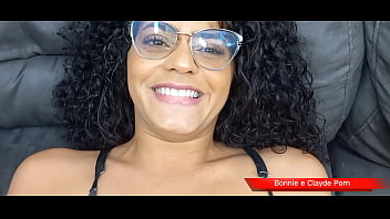 Filme porno online com a moreninha safadinha