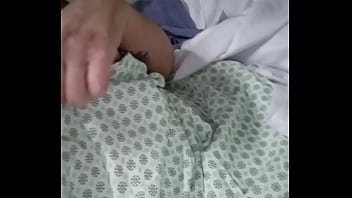 Morena do hospital amil se masturbando