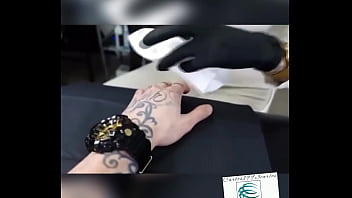 O tatuador mini hentai