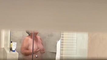 Espiando sogra tomando banho filmes porno