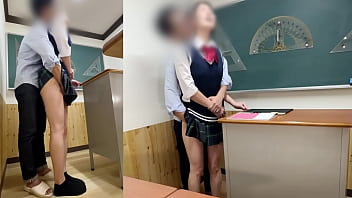Novinha fazendo sexo au sair da escola