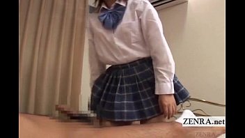 Japonesa colegial ingênua