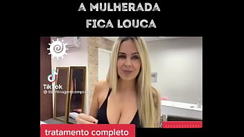 Novinha mostrando a bunda  virgem