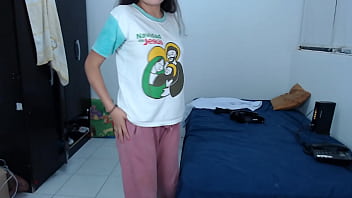 Irmã com sexto de roupa